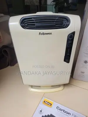Air Purifier. Fellowes DX55.