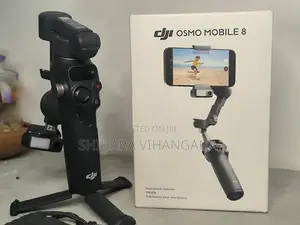 DJI osmo mobile 8
