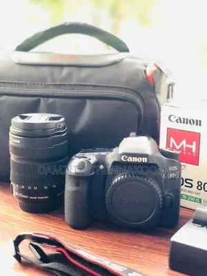 Canon EOS 80D Camera with 18-135mm Lens