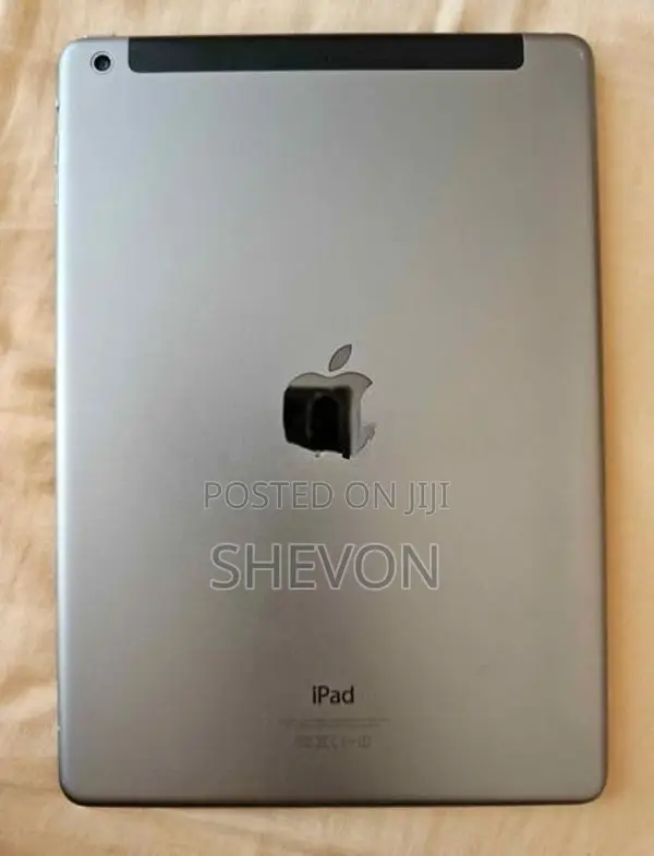 Apple iPad Air 1st Gen 32GB