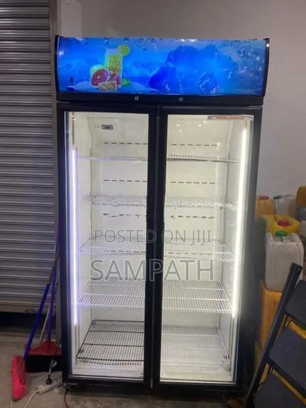 Two Door Bottle Cooler 1000L