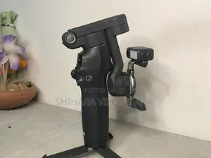 DJI osmo mobile 8