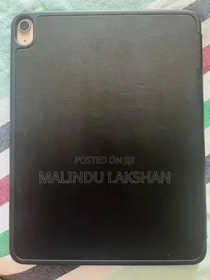 Apple IPad Air 5 (2022) Used