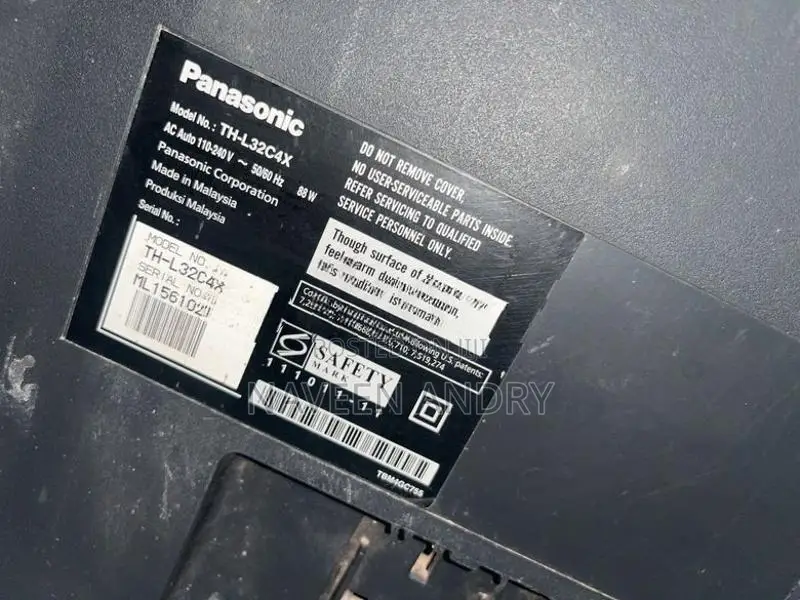 Panasonic TH-L32C4X 32” TV for Parts