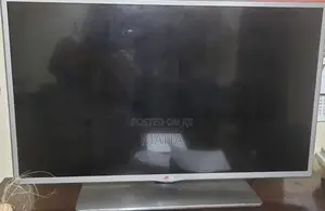32" LB580V LG Smart TV