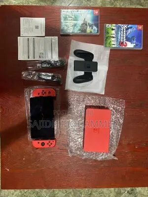Nintendo Switch (OLED Model Mario Red Edition)