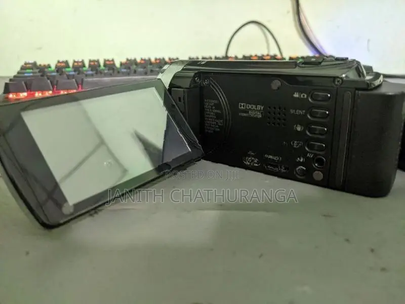 JVC GZ-E205BAG Camera Set