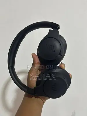 JBL Tune 720BT Headphone