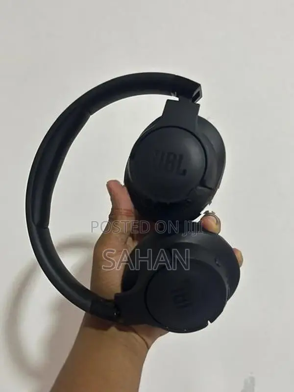 JBL Tune 720BT Headphone