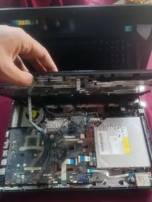Singer Laptop for Parts