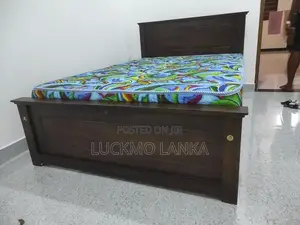 New 72x48 Teak Box Bed With Arpico Hybrid Mattress (A9)