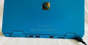 NEC Lavie NM550