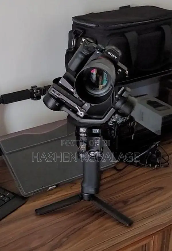 DJI RS4 Gimbal Stabilizer