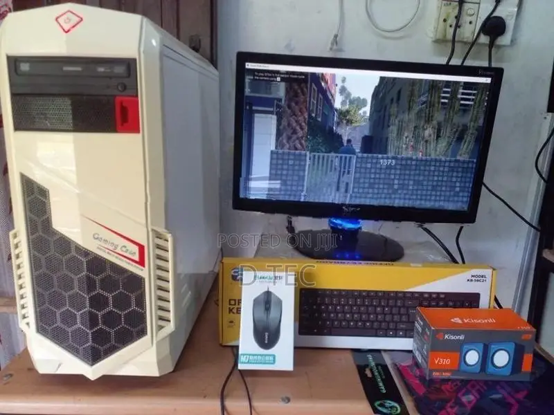 Core i5 3 rd 3470 3.30 Ghz / 19" Led Screen with Full Set