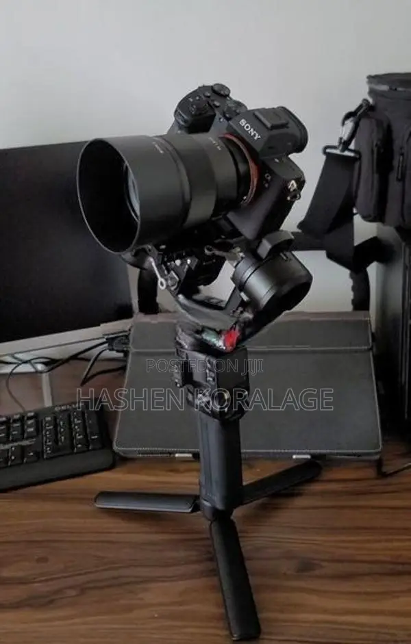 DJI RS4 Gimbal Stabilizer