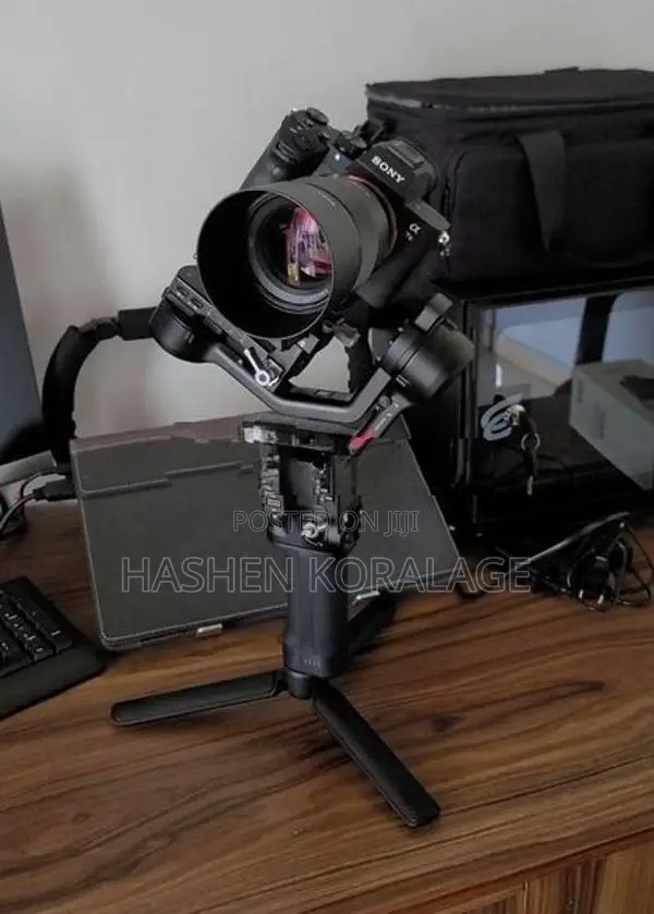 DJI RS4 Gimbal Stabilizer