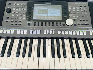 Yamaha PSR S970 Keyboard