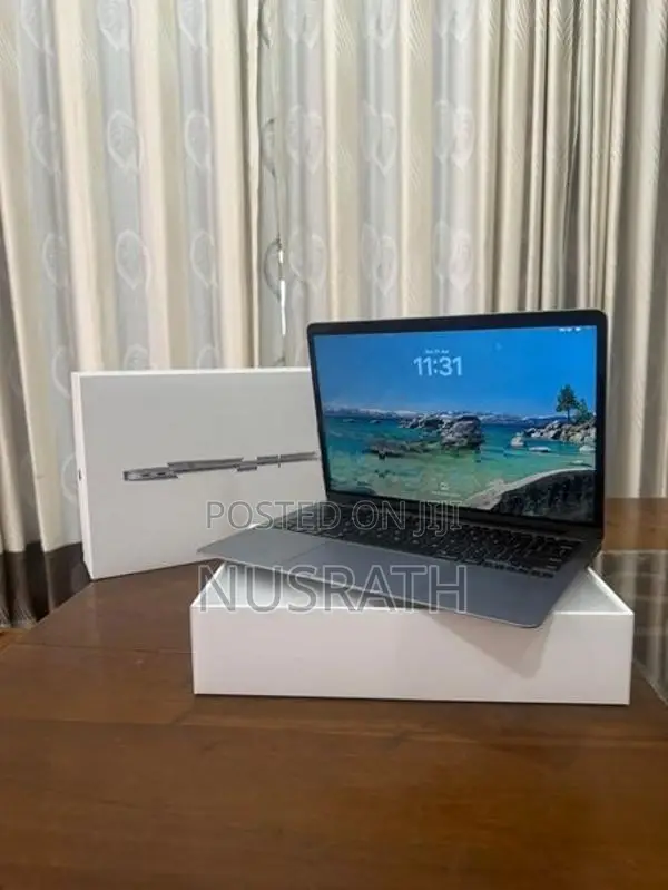 Apple Macbok M1