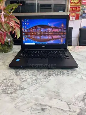 Acer Travelmate P246 Laptop