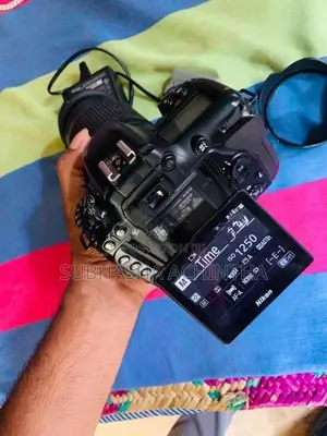 Nikon D7500 DSLR Camera