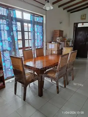 Teak 6x3 Dining Table with 6 Fully Cushioned Chairs