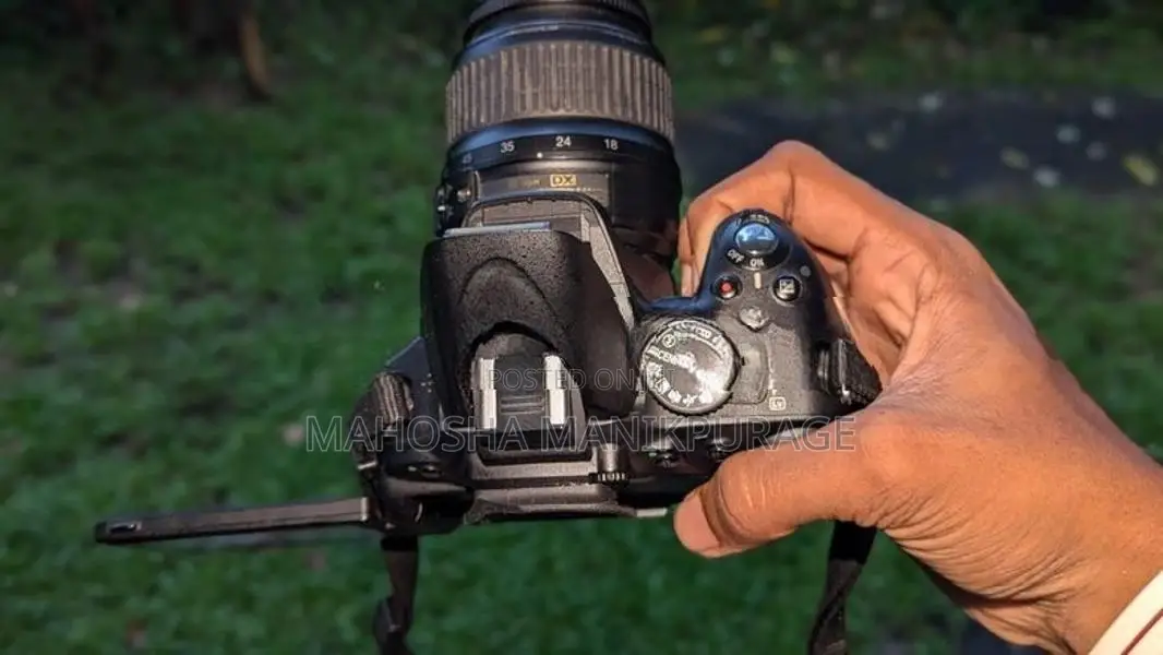 Nikon D5100 Camera
