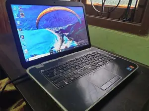 Dell Inspiron 5520 Laptop