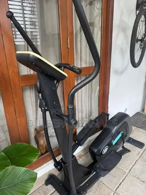 Cross Trainer 1901E Eser