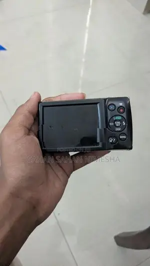 canon IXUS 160