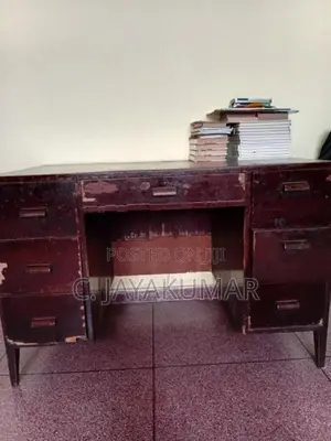 writing table
