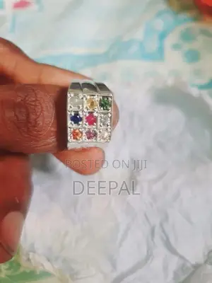Nawarathna Ring