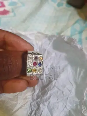 Nawarathna Ring