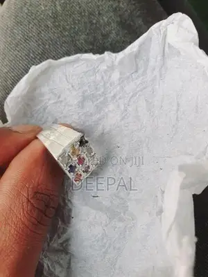 Nawarathna Ring