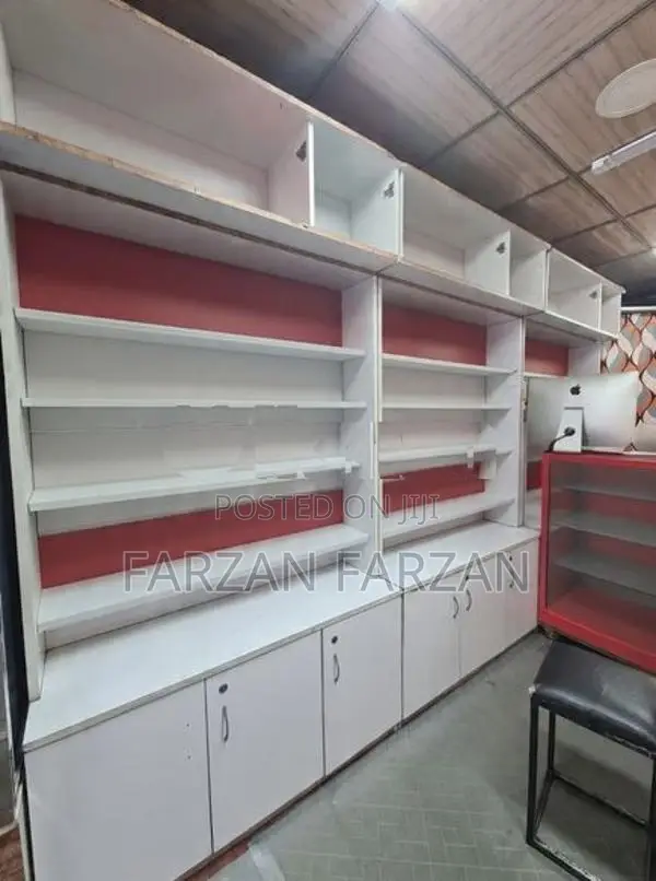 Shop Cabinet Tabel