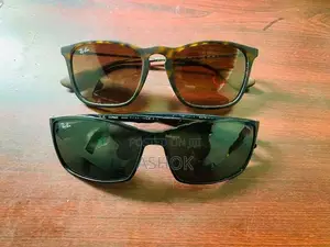 Ray-Ban