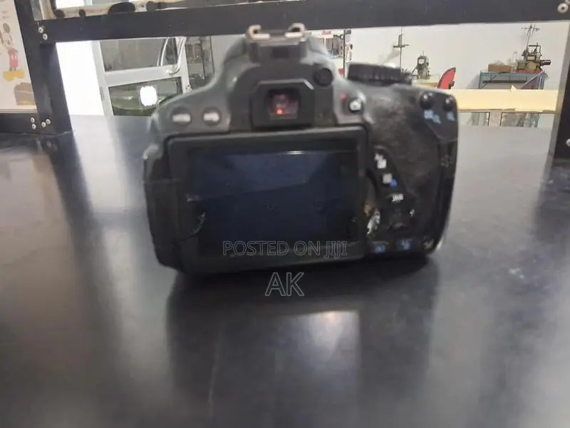 Canon 650D