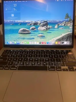 Apple MacBook Pro 13 Inch Intel Core i5 2020