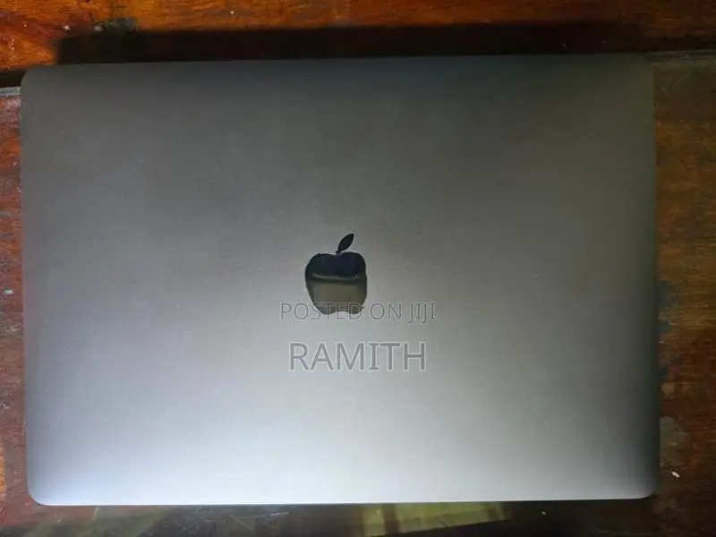 MacBook Air M1 2020
