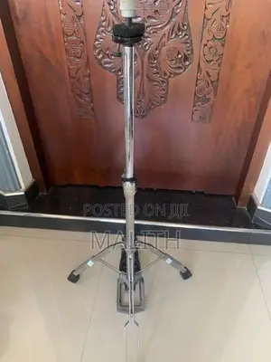 drum hai hat stand