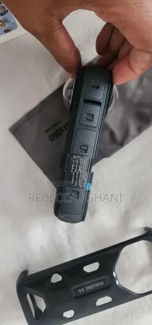 Insta 360 X4