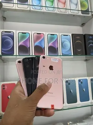 Apple iPhone 7 (Used)