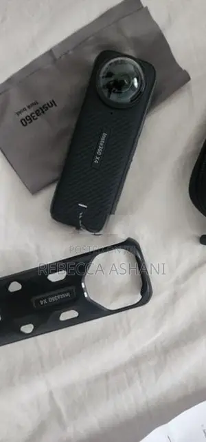 Insta 360 X4