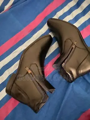 Formal Black Color Boots