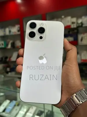 Apple iPhone 16 Pro Max IP (Used)