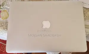 MacBook Air 13'' 8 GB
