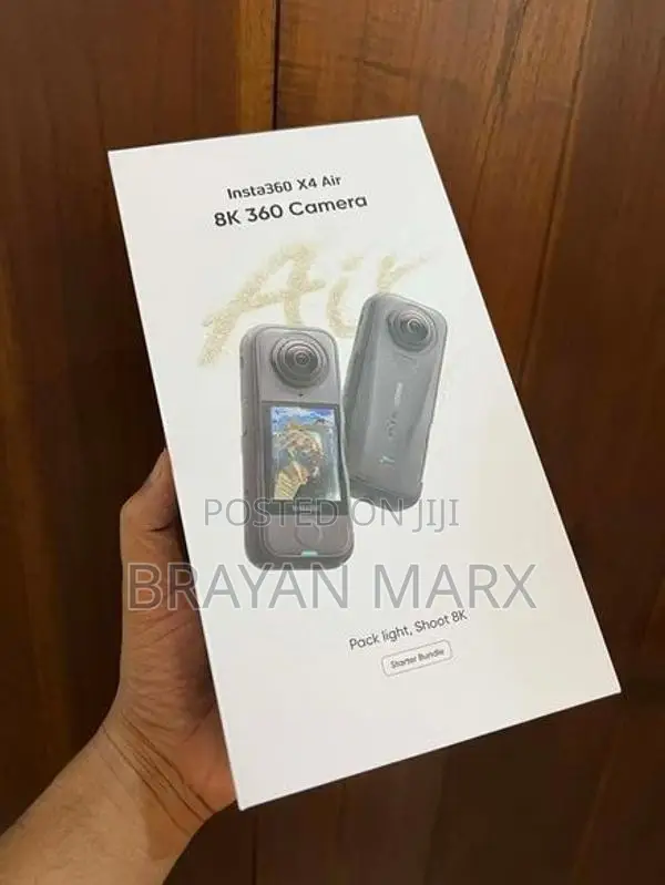 Insta360 X4 Air Starter Bundle