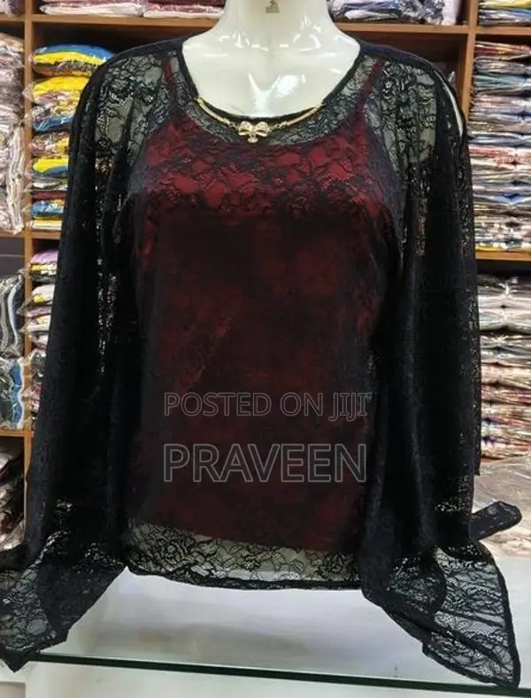 Lase Blouse with Skiny