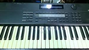 Roland XP-50 Kepboad