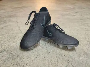 Nike Mercurial Vapor 16 Club MG Football Boot