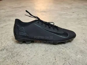 Nike Mercurial Vapor 16 Club MG Football Boot